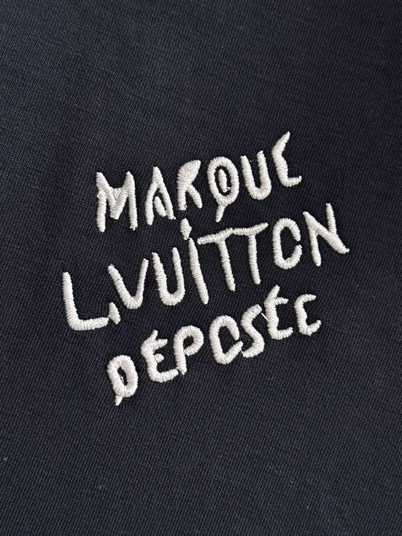 Tailored Louis Vuitton Short Suits 136360