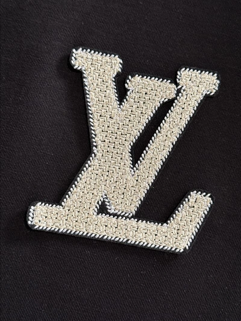 Louis Vuitton Short Suits SportInspired 136348