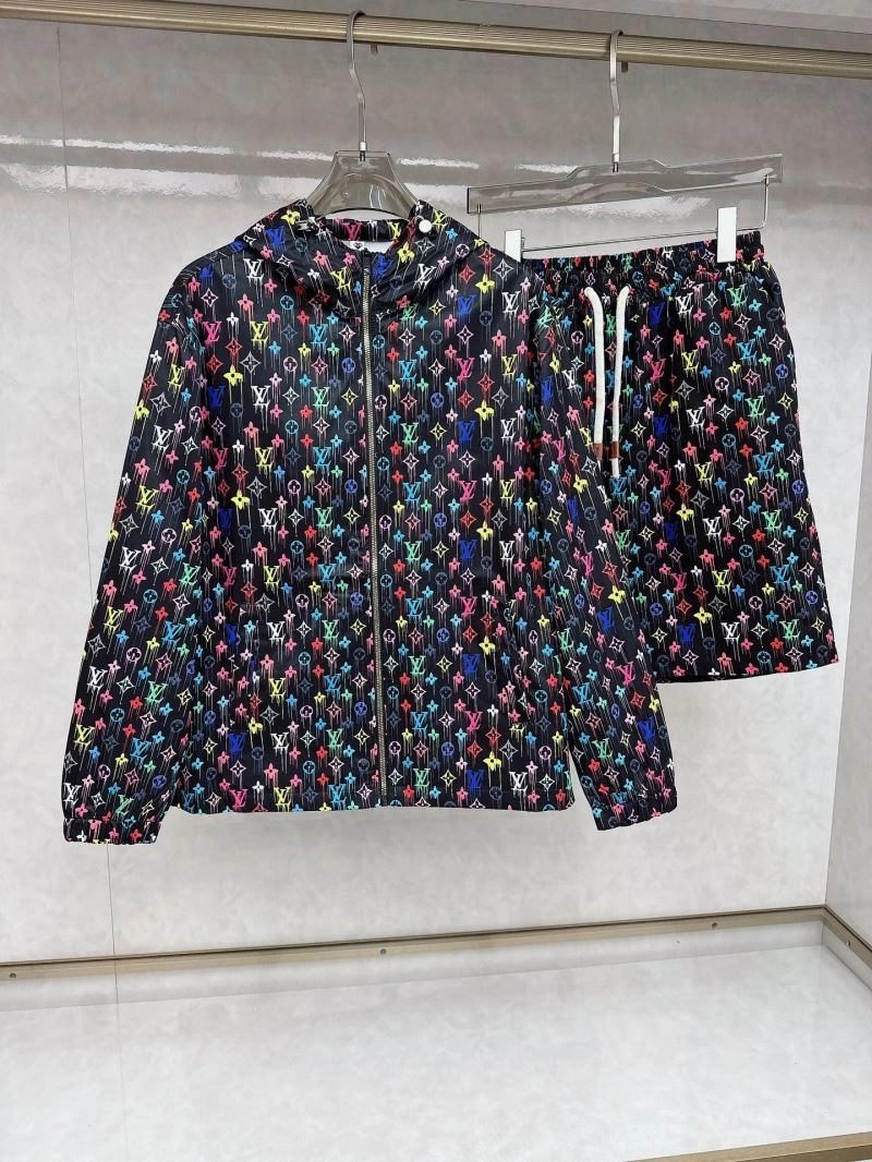 Louis Vuitton Short Suits Bright 136361
