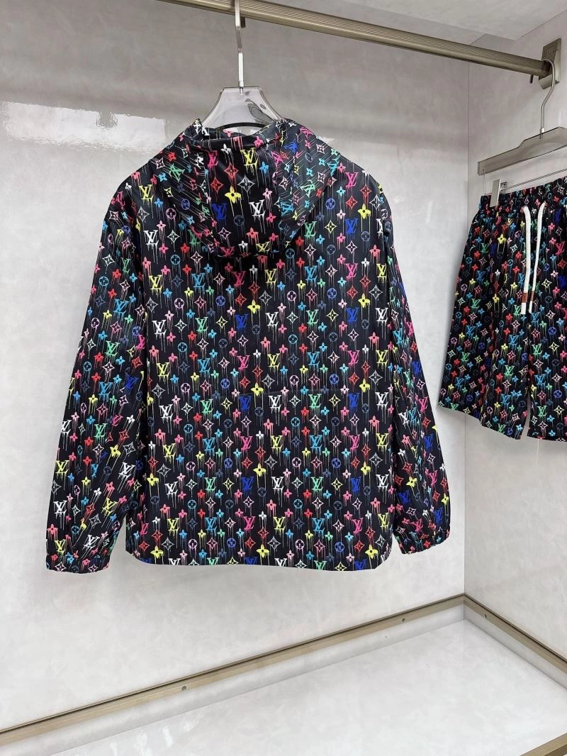 Louis Vuitton Short Suits Bright 136361