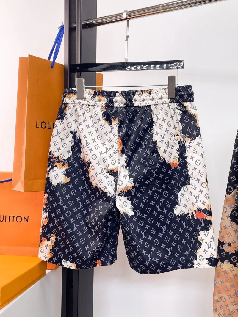 Louis Vuitton Short Suits Cozy 136341