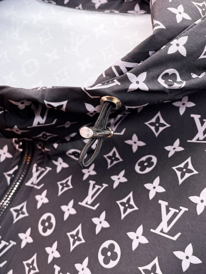 Louis Vuitton Short Suits Cozy 136341
