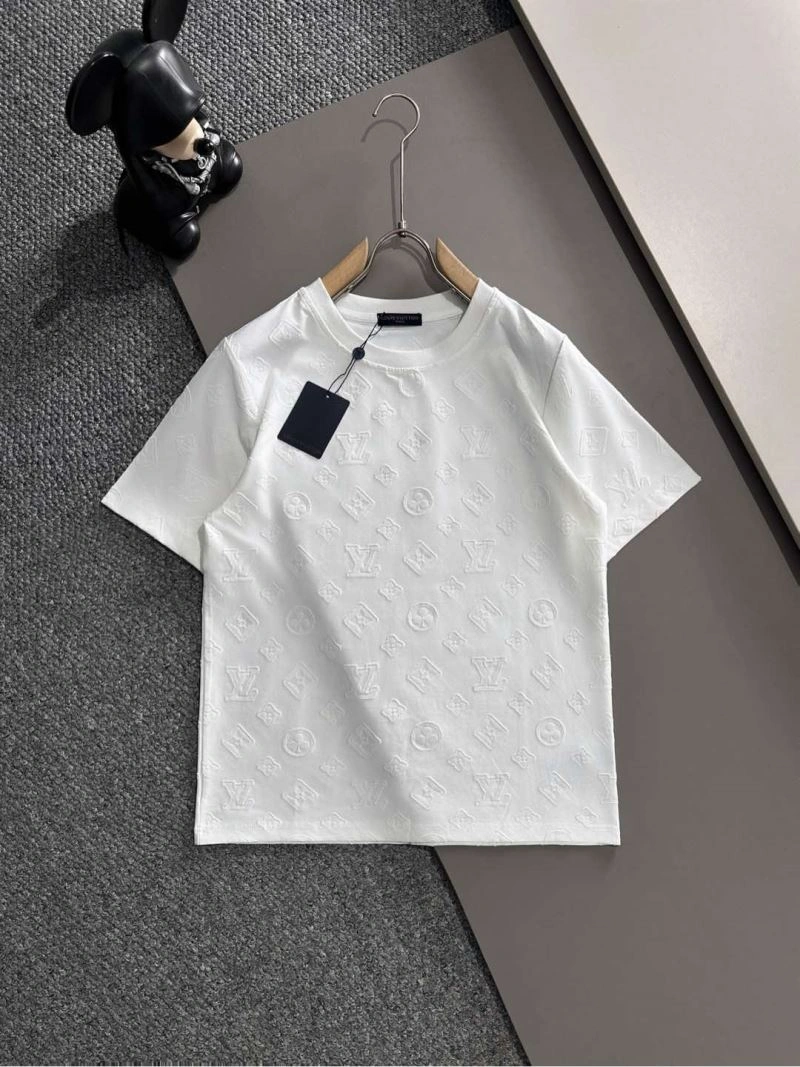 Durable Louis Vuitton Short Suits 136338