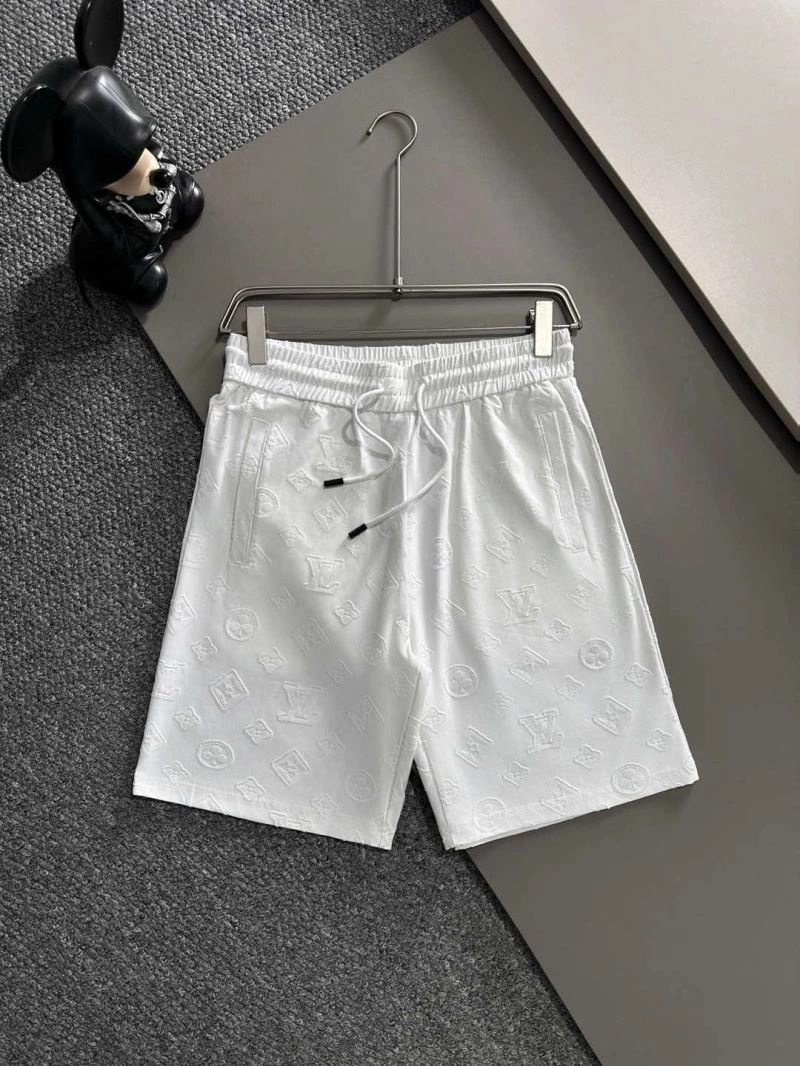 Durable Louis Vuitton Short Suits 136338