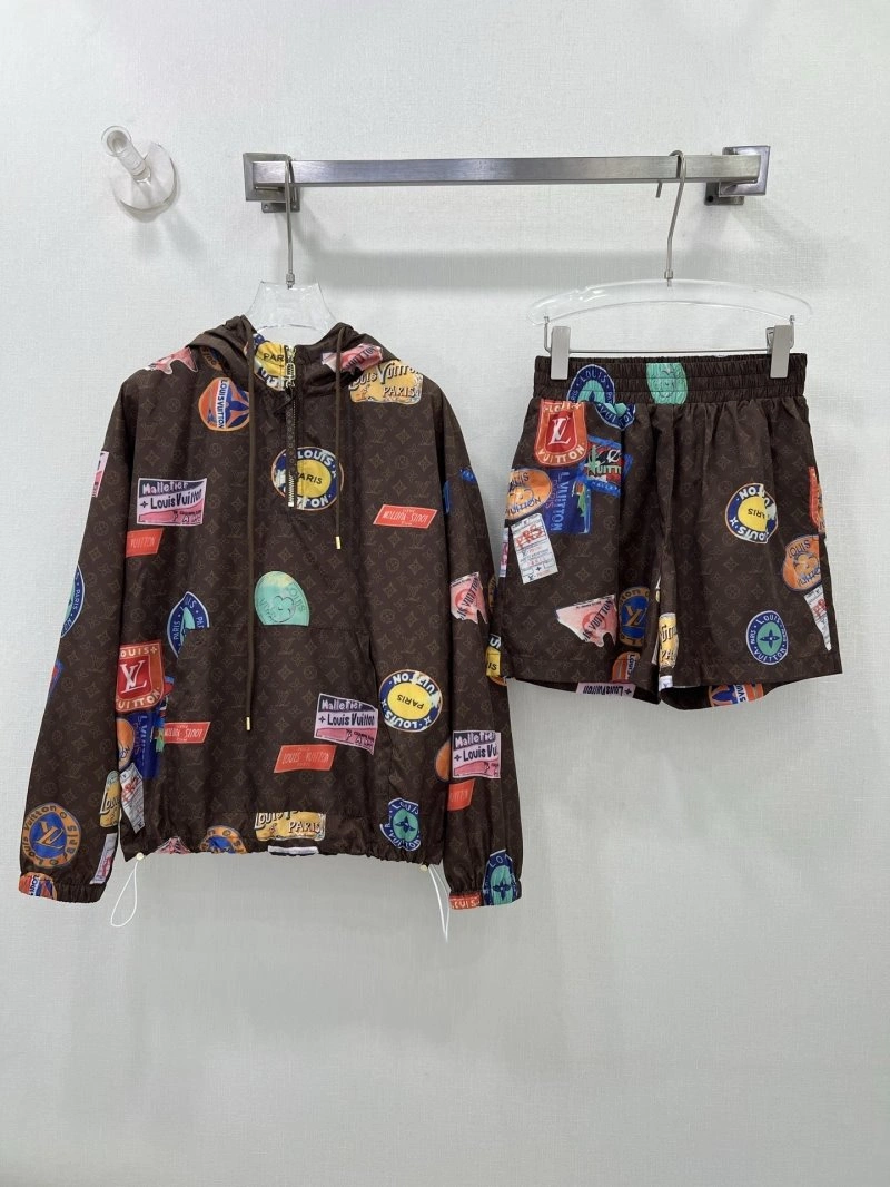 FreshLook Louis Vuitton Short Suits 131690