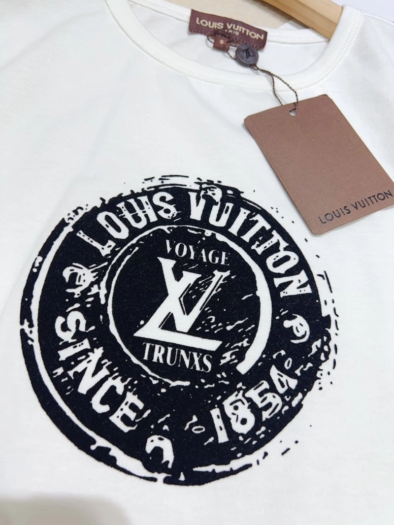 Louis Vuitton Short Suits FastDry 131701