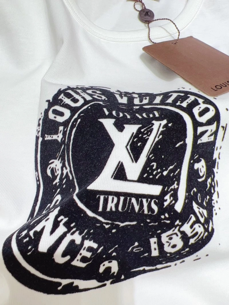 Louis Vuitton Short Suits FastDry 131701