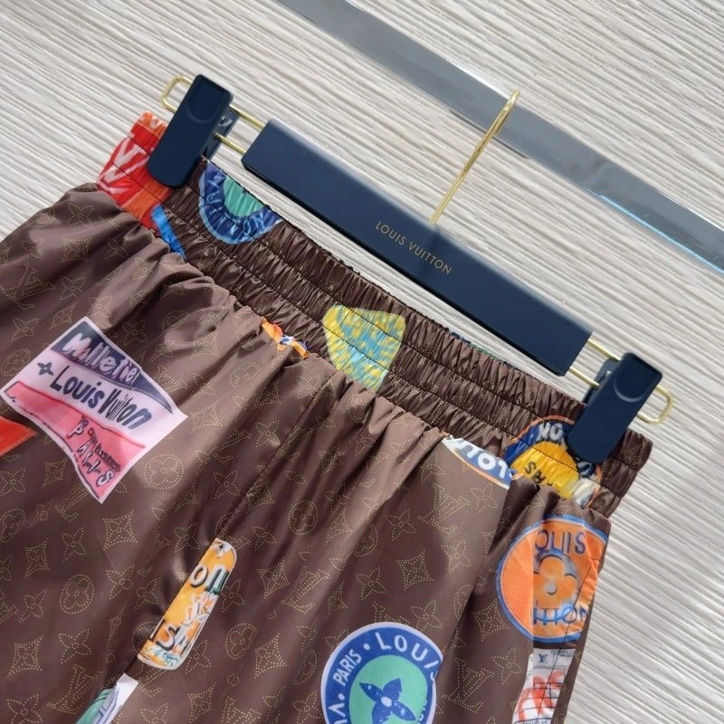 Classic Louis Vuitton Short Suits 131704