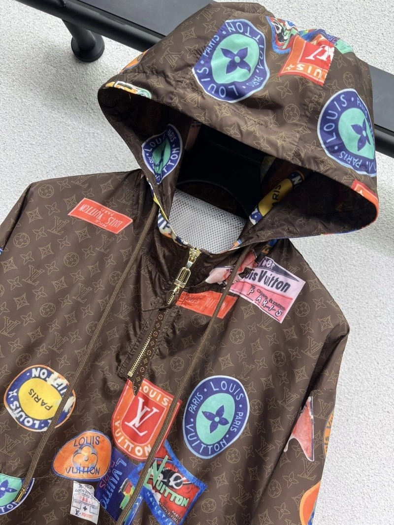 Louis Vuitton Short Suits Functional 131712