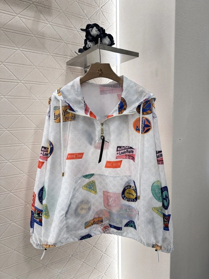 Comfortable Louis Vuitton Short Suits 131683