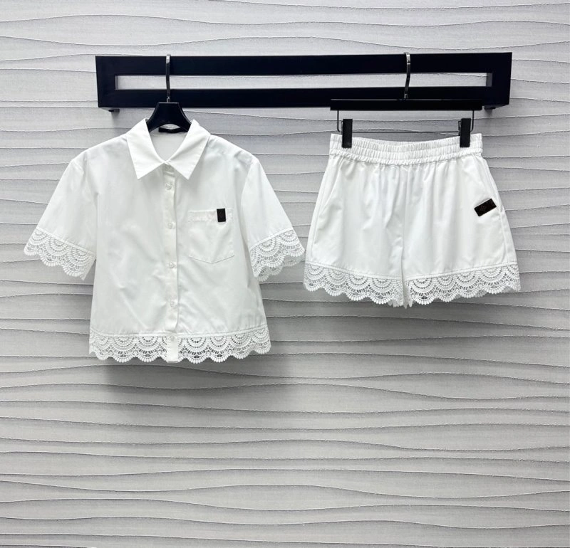 Louis Vuitton Short Suits EasyMatch 130642