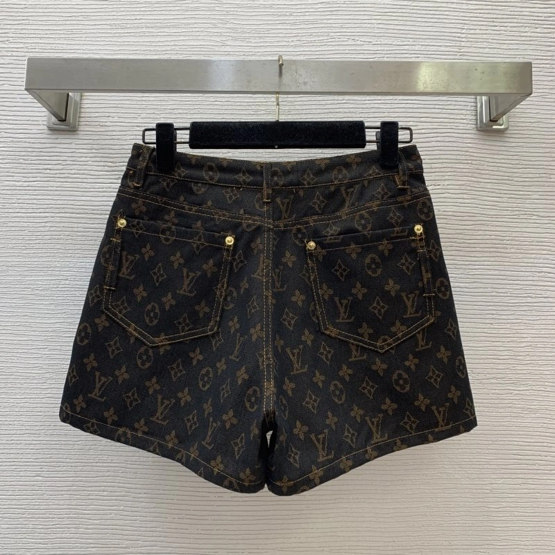 BestValue Louis Vuitton Short Suits 130631