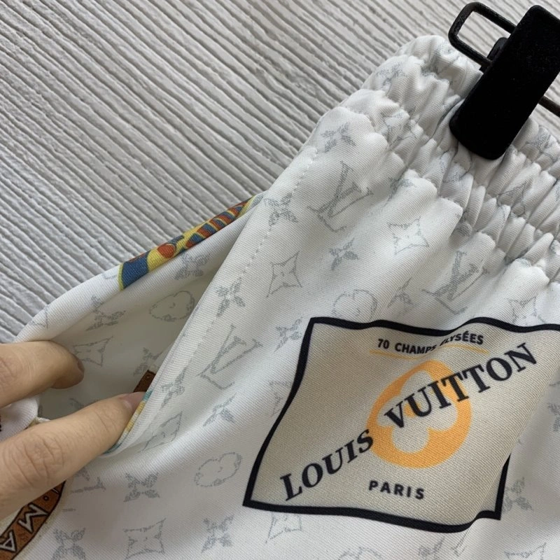 Louis Vuitton Short Suits Modern 130623