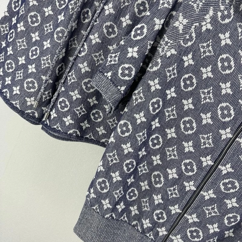 Stylish Louis Vuitton Short Suits 130620
