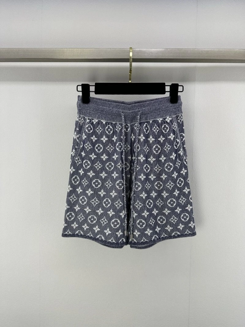 Stylish Louis Vuitton Short Suits 130620