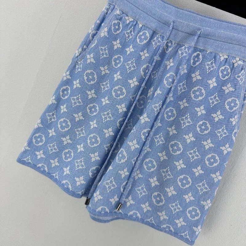 Lightweight Louis Vuitton Short Suits 130621