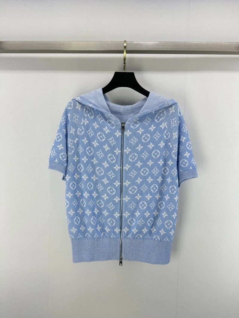 Lightweight Louis Vuitton Short Suits 130621