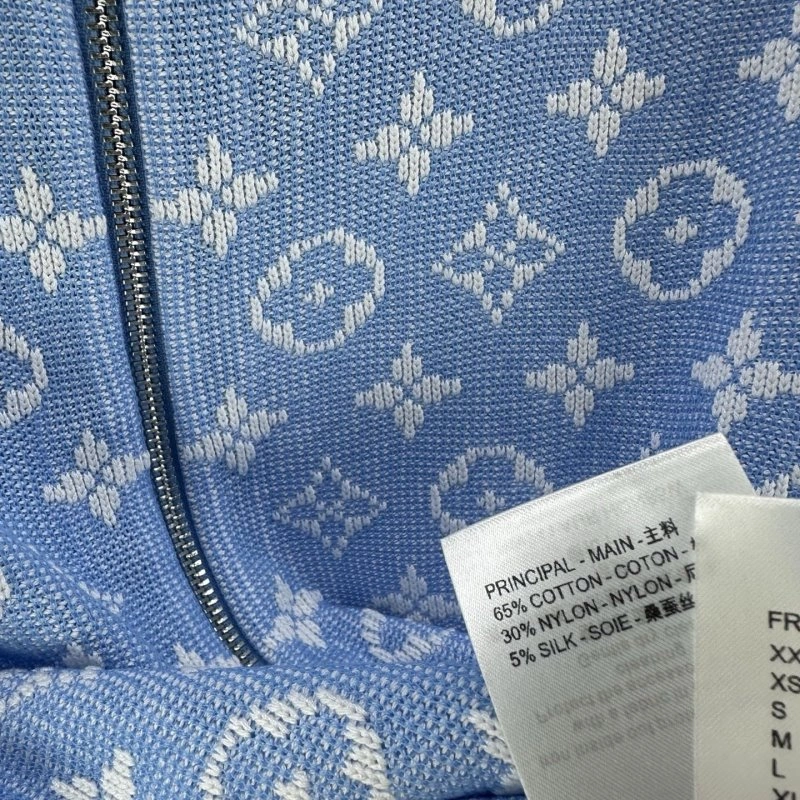 Lightweight Louis Vuitton Short Suits 130621