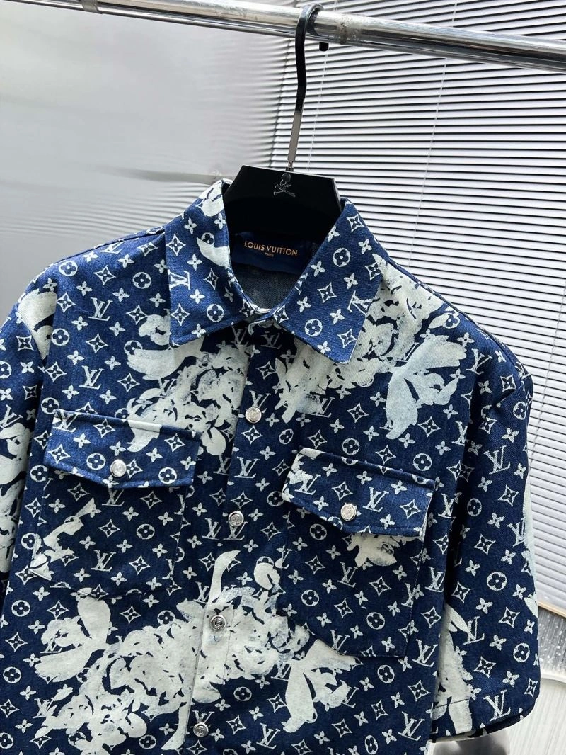 MoistureWicking Louis Vuitton Short Suits 135734