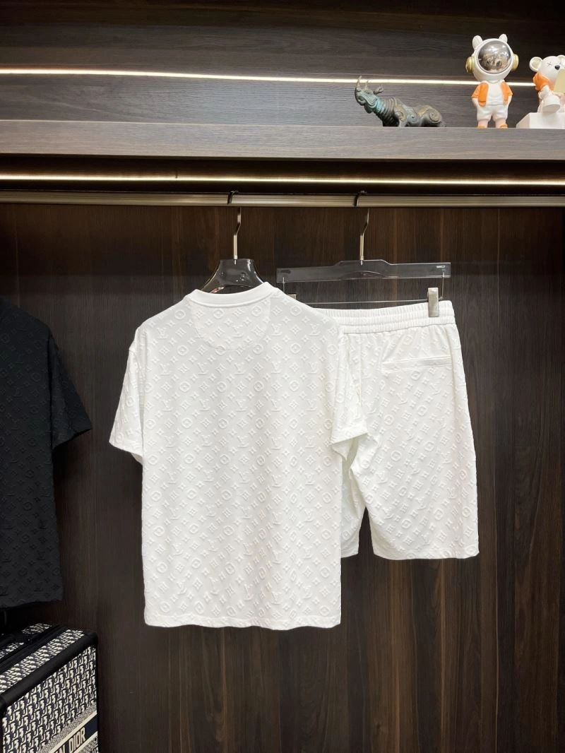 Louis Vuitton Short Suits EasyCare 135724