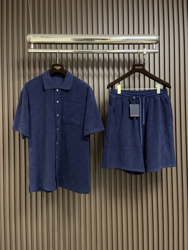 Louis Vuitton Short Suits Cozy 135744