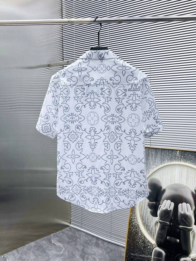Louis Vuitton Short Suits EyeCatching 135745