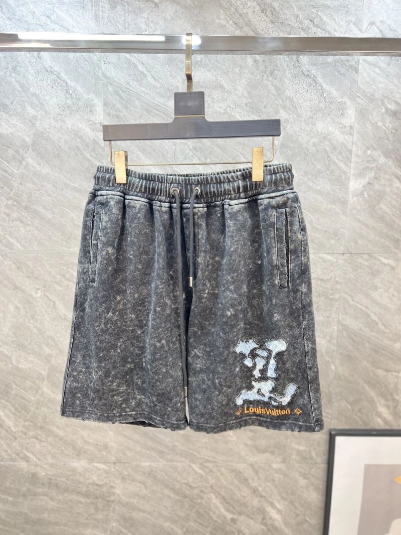 Louis Vuitton Short Suits Unisex 135733
