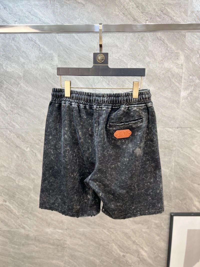 Louis Vuitton Short Suits Unisex 135733