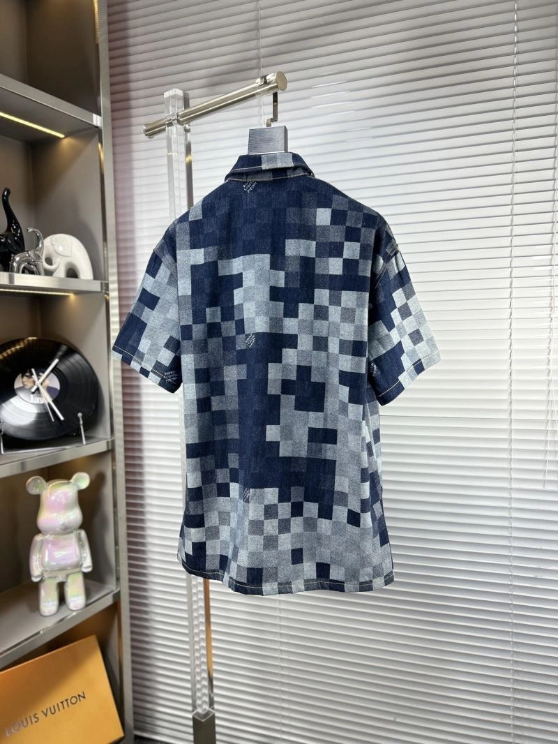 AllSeason Louis Vuitton Short Suits 135743