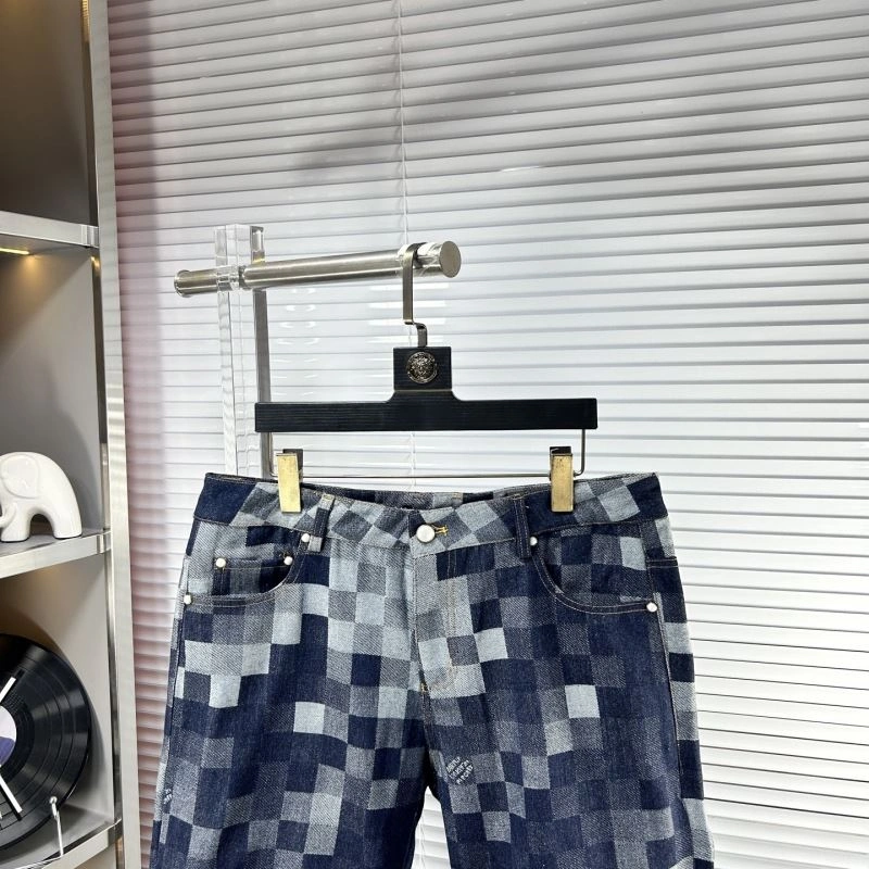 AllSeason Louis Vuitton Short Suits 135743