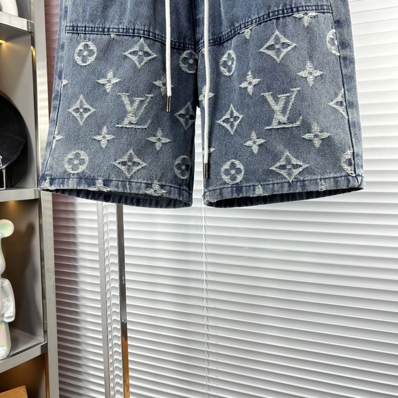 SmoothTexture Louis Vuitton Short Suits 135742