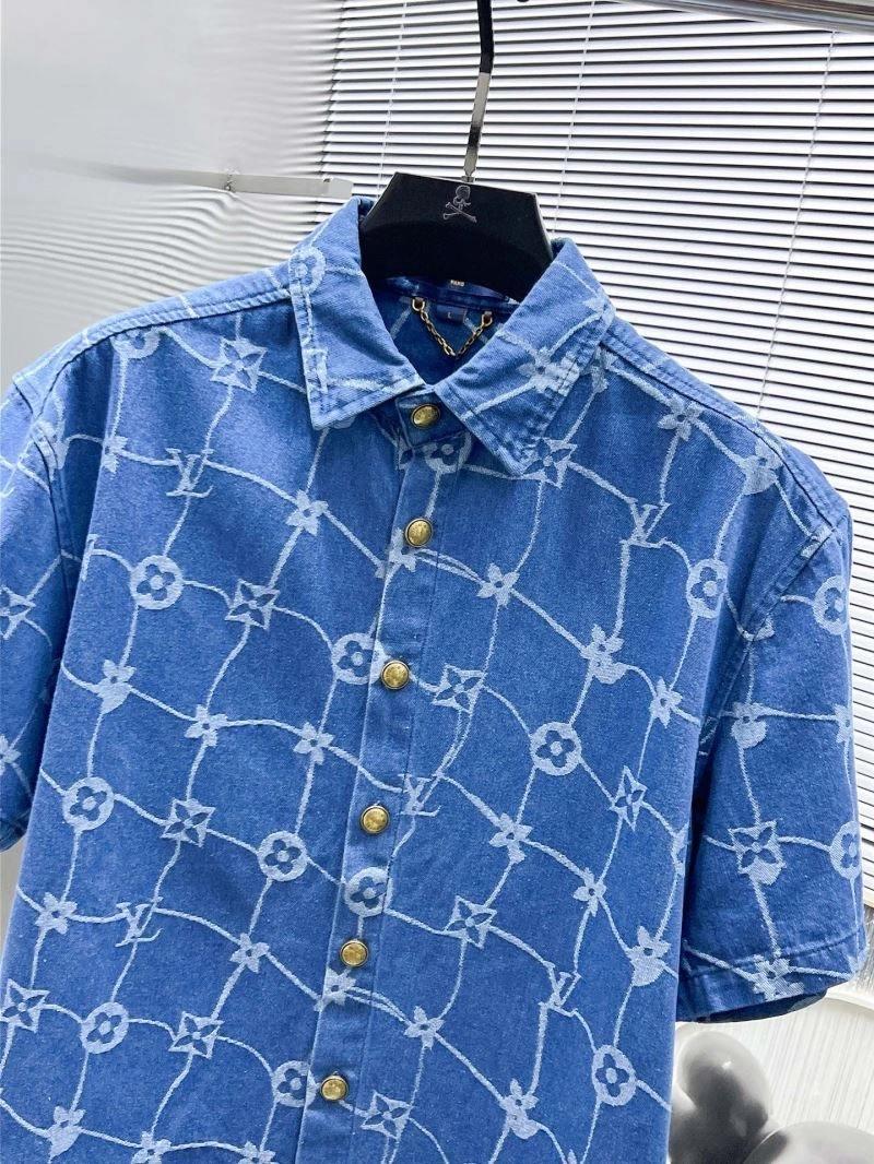 Louis Vuitton Short Suits EyeCatching 134805