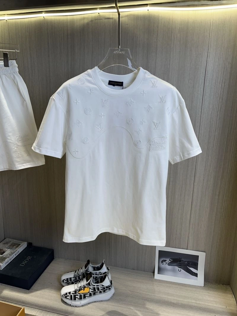 Louis Vuitton Short Suits Practical 134821