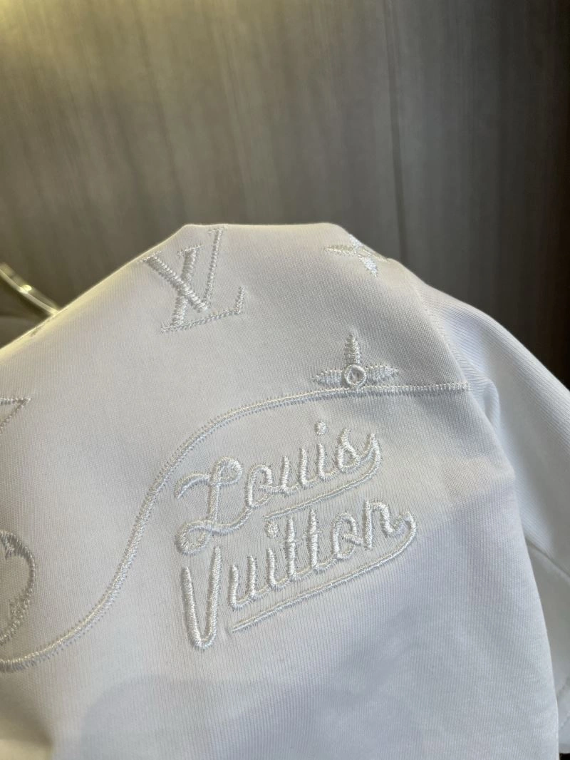 Louis Vuitton Short Suits Practical 134821