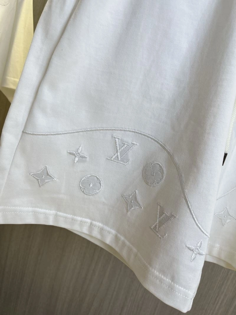 Louis Vuitton Short Suits Practical 134821