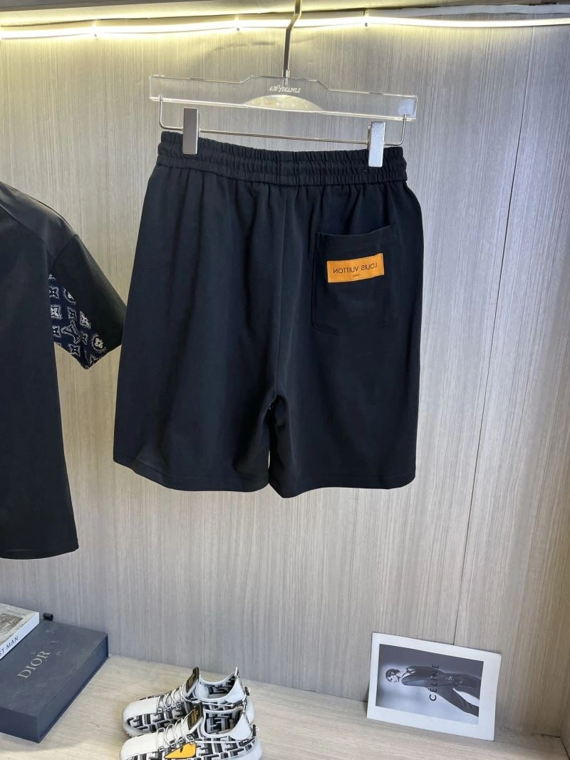 Louis Vuitton Short Suits DailyWear 134803
