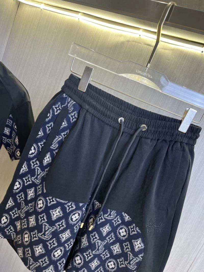 Louis Vuitton Short Suits DailyWear 134803
