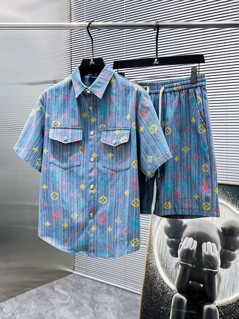 Louis Vuitton Short Suits Fashionable 134815