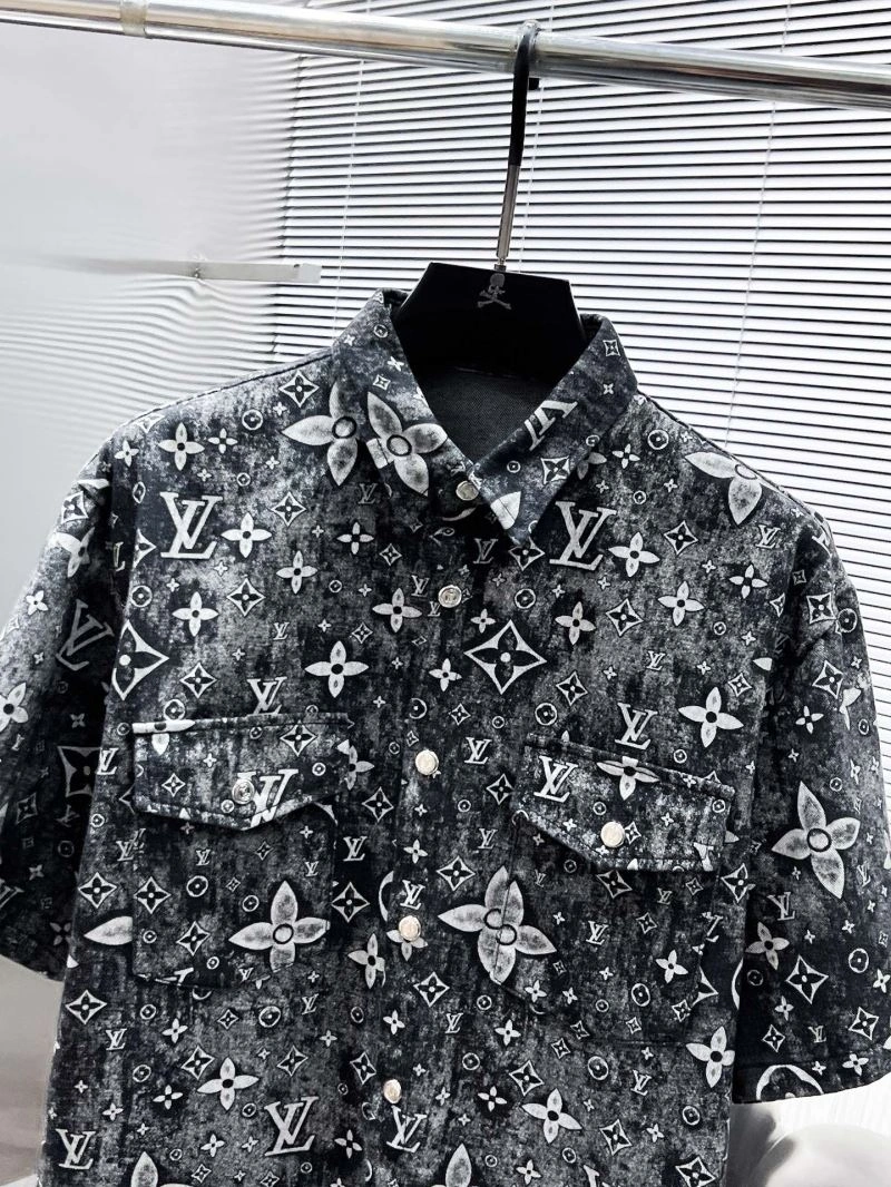 Louis Vuitton Short Suits Versatile 134816