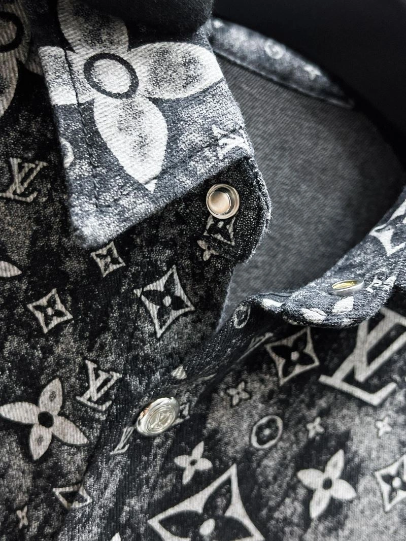 Louis Vuitton Short Suits Versatile 134816