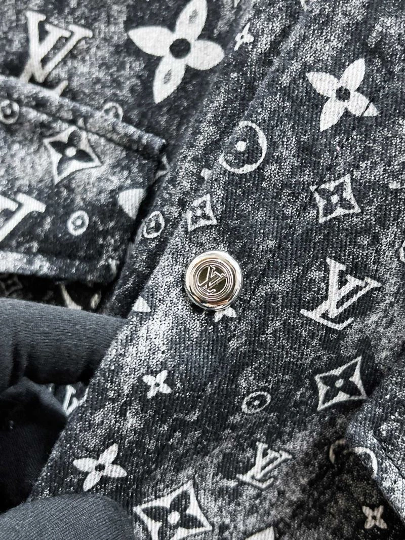 Louis Vuitton Short Suits Versatile 134816