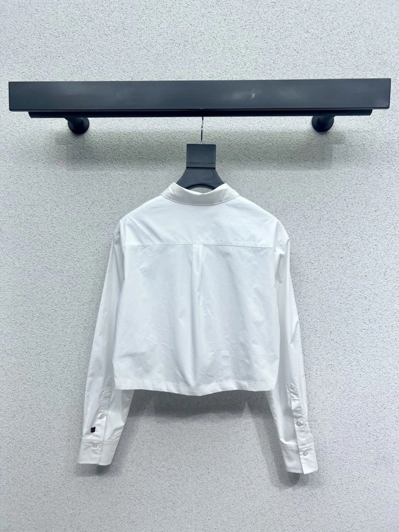 Elegant Louis Vuitton Short Suits 131369