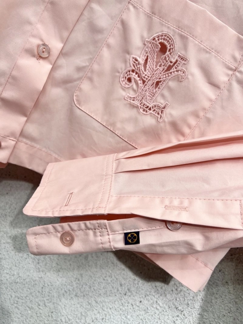 Versatile Louis Vuitton Short Suits 131384