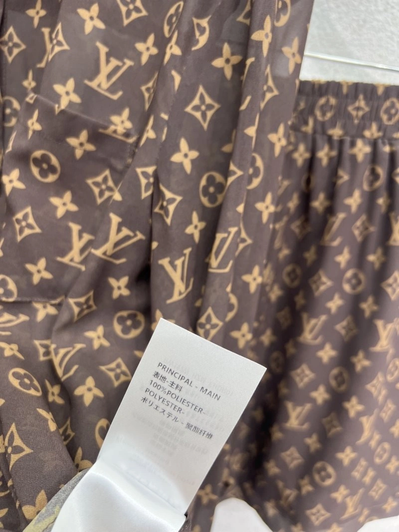 GoAnywhere Louis Vuitton Short Suits 131370