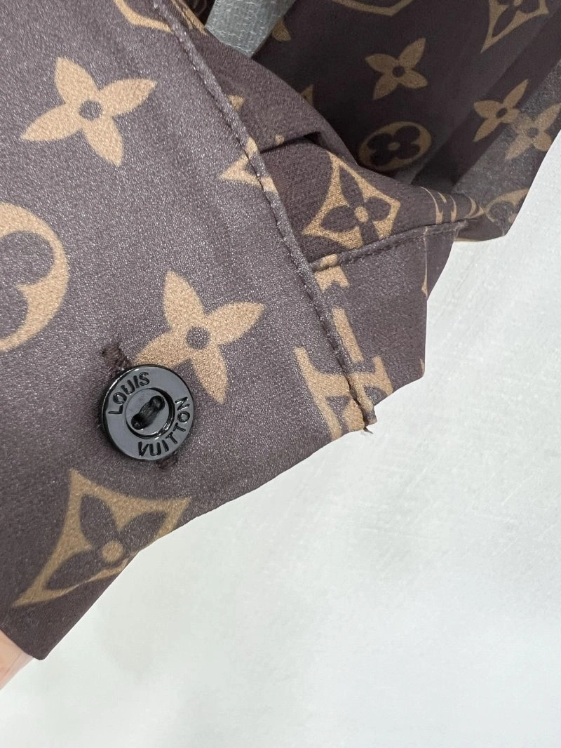 Louis Vuitton Short Suits NewStyle 131368