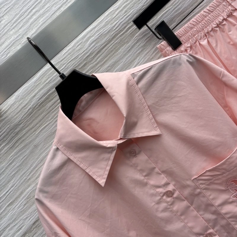 Louis Vuitton Short Suits HighQuality 131372