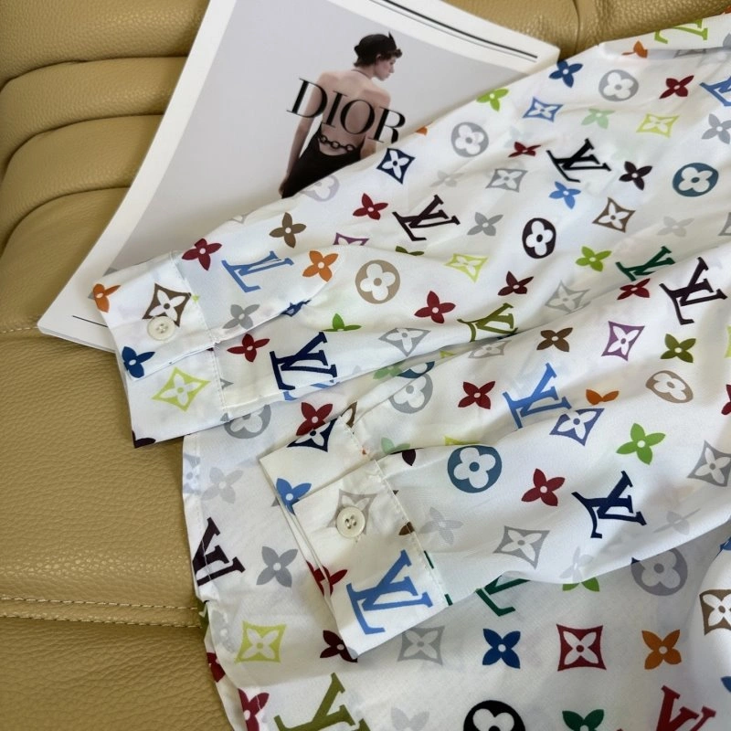 Louis Vuitton Short Suits Durable 131257