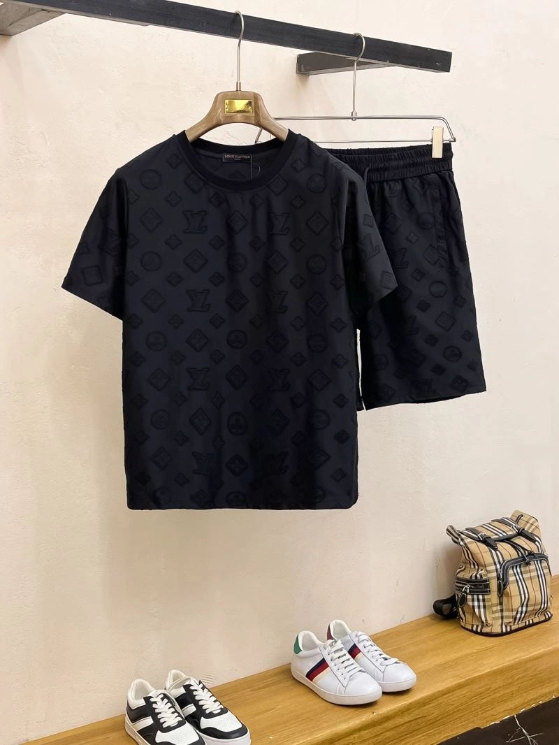 OnTrend Louis Vuitton Short Suits 133676