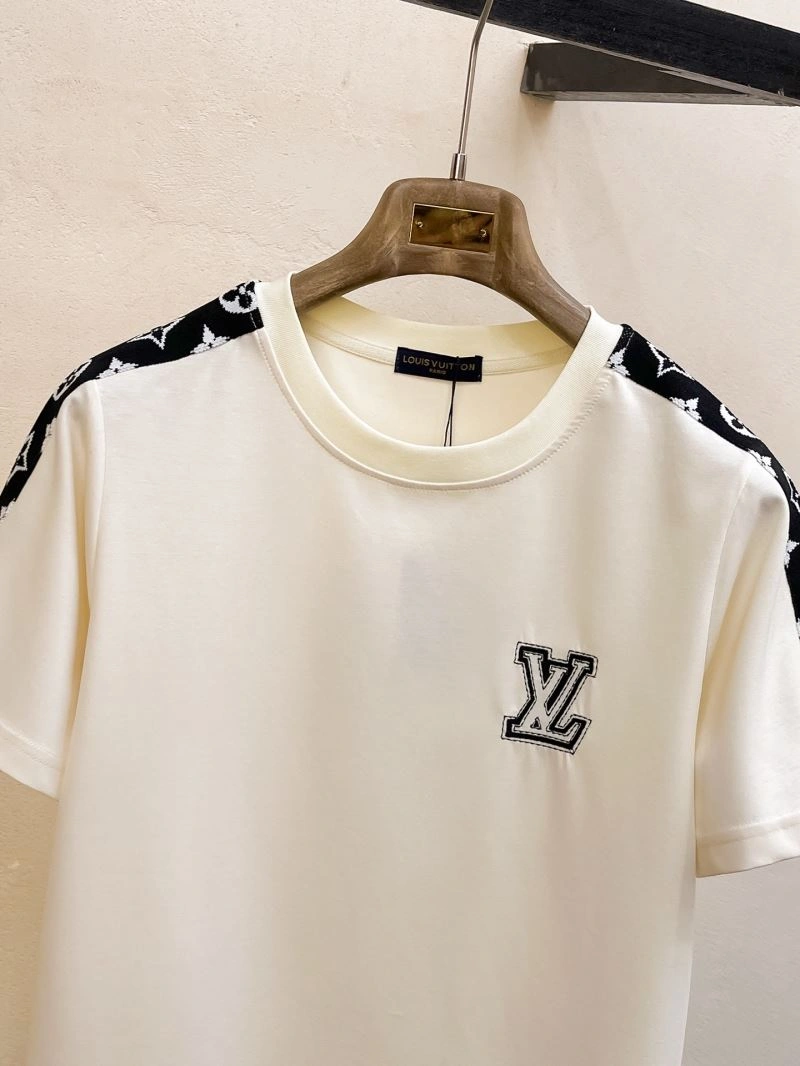 Louis Vuitton Short Suits Colorful 133678