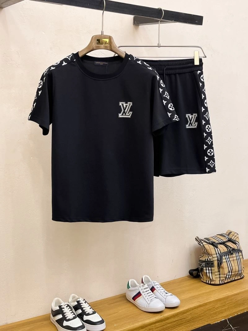 Louis Vuitton Short Suits Versatile 133673